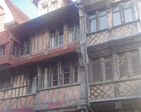 Retour à Étretat Retour à Étretat.