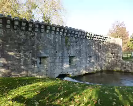 PXL008 Les Portereaux, vanne fortifiée datant de 1514.