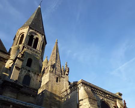 PXL023 Merci à Alfred de nous avoir proposé la visite de la ville royale de Poissy.