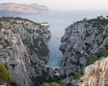031 Calanque d'En-Vau vendredi soir au coucher du soleil