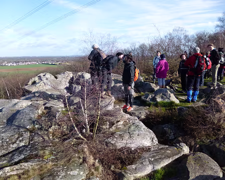 PXL002 ...dominant la vallée de la Juine.