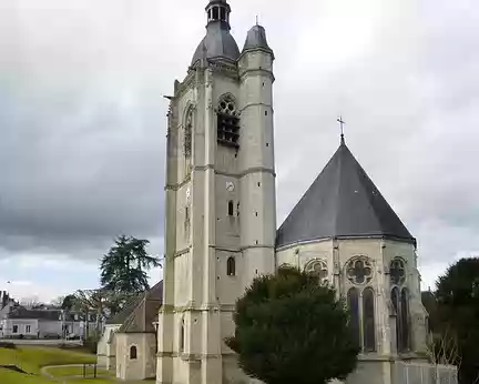 PXL000 JO - Visite de Nogent-le-Rotrou, église St-Hilaire, XIè-XVIè s., au bord de l'Huisne.