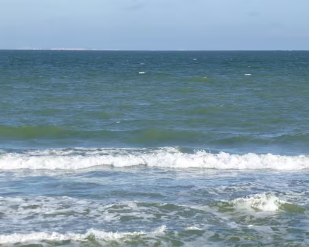 PXL026 Pas si loin : les côtes anglaises à 34 km