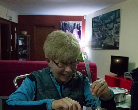 2016_04_25_21-21-27 Rab de paëlla pour le pique-nique du lendemain