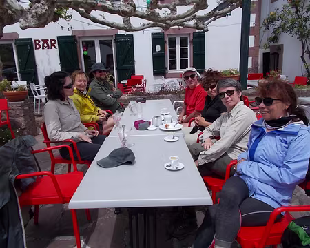 PXL032 Pause glaces à Bidarray.