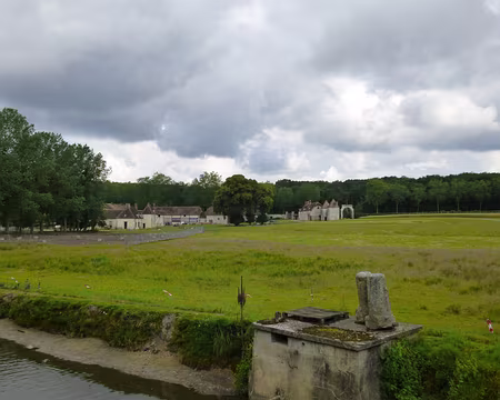 PXL001 La ferme du château de Voisins, Saint-Hilarion