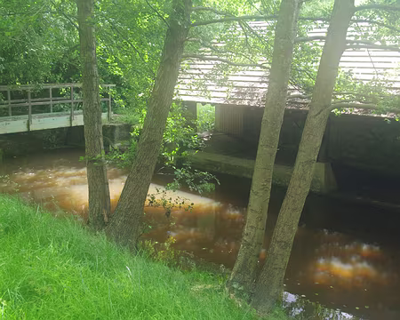 Lavoir près d’Orphin Lavoir près d’Orphin.