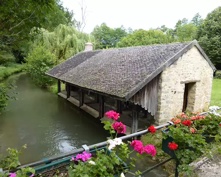 PXL004 Lavoir communal de Dormelles le long de l'Orvanne