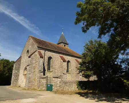 P1020331 Eglise de Saint-Yon, XIIè s.