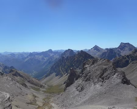 24032b toujours aussi bleu