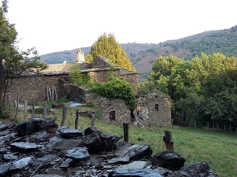 Nathalie Nathalie J, détail sortie