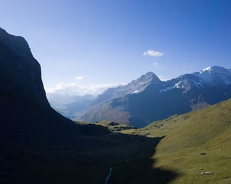 2016_09_24_10-21-04 À gauche l'Aiguille du Saint-Esprit, au loin la Grande Motte et la Grande Casse, au centre l'Aliet, à droite le Dôme des Pichères