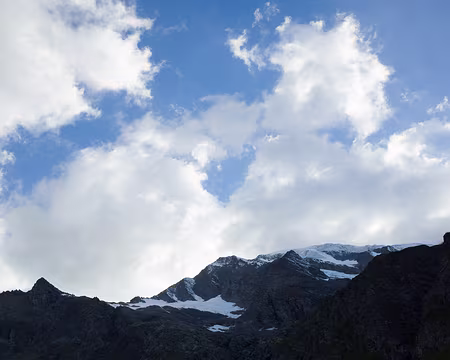 2016_09_24_18-13-58 Vue vespérale depuis notre refuge : glaciers vers le Dôme de la Sache