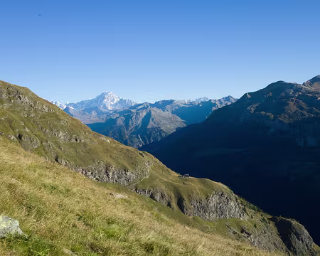 2016_09_25_08-32-54 J2 - Vue vers le Mont-Blanc