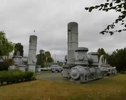P1020429 Pompe de l'ancienne usine d'eau potable à Neuilly-sur-Marne, fin XIXè s.