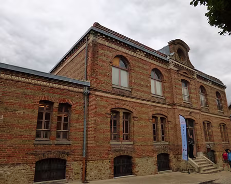 P1020449 ...d'un réfectoire...