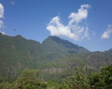 2016_10_17_14-44-20 Crête de la Marianne et Cimandef avec nuage