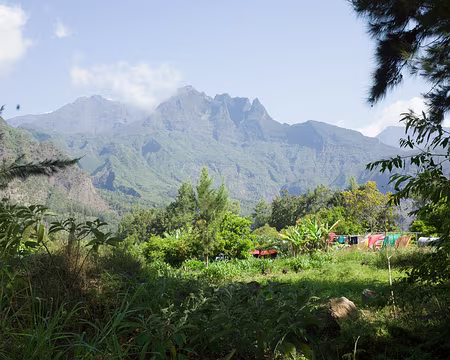 2016_10_17_15-03-03 Aurère, au fond le Gros Morne, le Morne de Fourche et le Grand Bénare