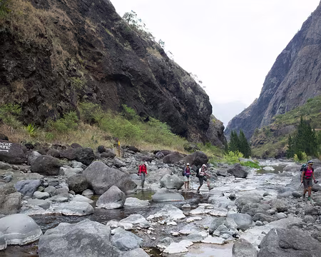 2016_10_19_12-04-37 Traversée de la rivière des Galets