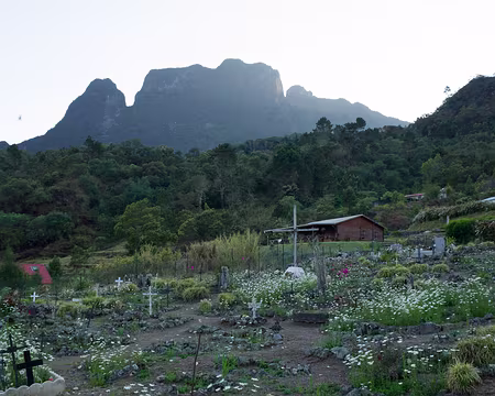 2016_10_20_06-30-35 Cimetière de La Nouvelle