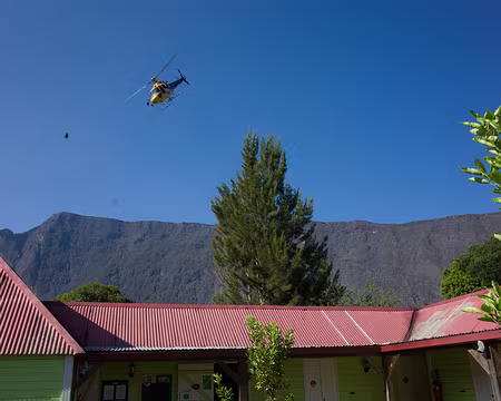 2016_10_20_08-08-35 Livraison par hélicoptère