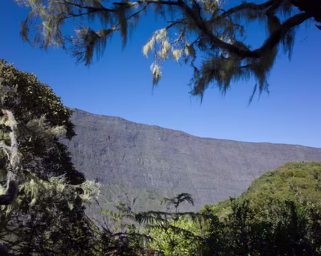 2016_10_24_08-30-45 Dernière vue sur le rempart de Mafate
