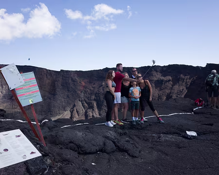 2016_10_29_09-34-51 Selfie devant le cratère