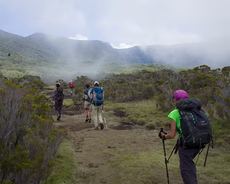 2016_10_30_13-00-50 Retour vers le gîte du Volcan