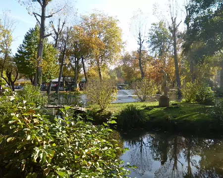 P1020798 Jardin de la mairie de Gif-sur-Yvette