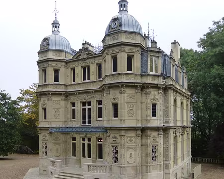 P1020737 ...inaugurée en 1847, construite sur les coteaux du Port-Marly...