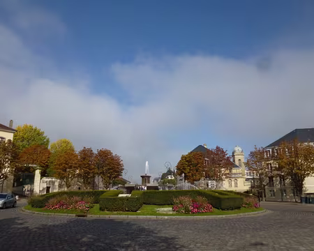 P1020740 La Place Royale, Saint-Germain-en-Laye