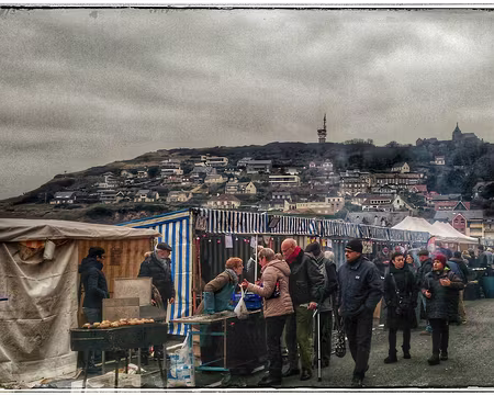 06 Fécamp C'est la fête, aux pieds du Cap Fagnet.