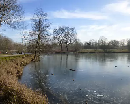 P1030434 Parc de Lormoy, Longpont