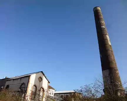 P1030834 ancien patrimoine industriel à Dammarie-les-Lys