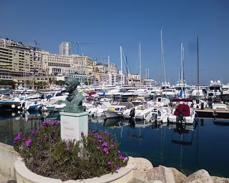 P1040169 Buste de Louis Chiron (1899-1979), pilote automobile monégasque.