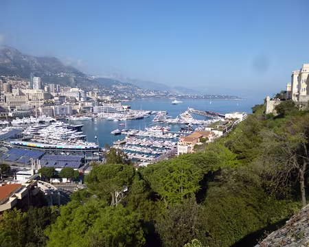 P1040185 Le port vu depuis le Rocher