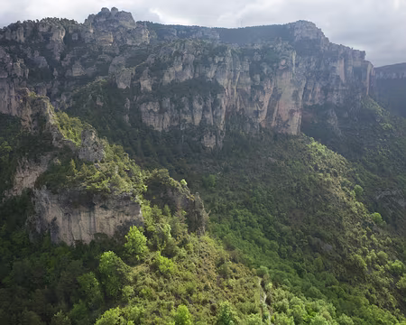 2017_05_07-09_13_57 Vers la suite de notre parcours, remontant en rive droite de la Jonte