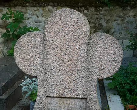 2017_05_15_11-02-38 Tombe de Foujita