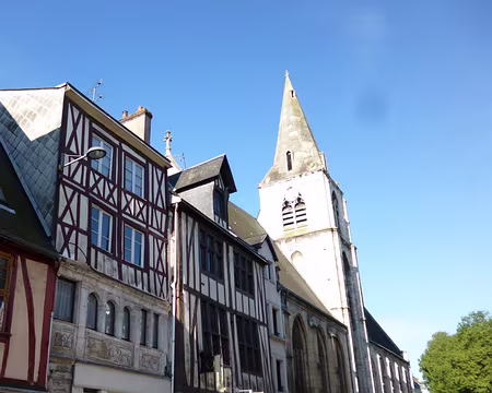 P1040594 Eglise Saint-Vivien