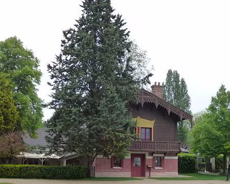 P1040408 ...d'un chalet suisse.