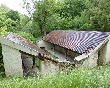 P1040411 Ancien lavoir