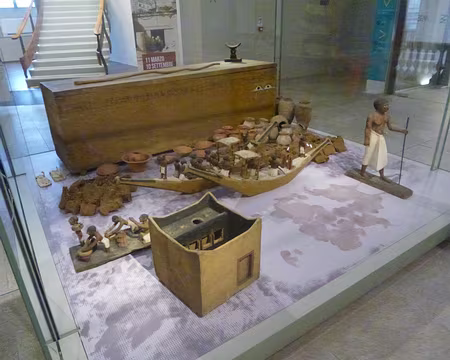 P1040897 Visite du second plus grand musée d'égyptologie au monde