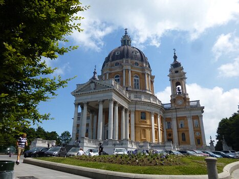 Dominique Dominique F, détail sortie