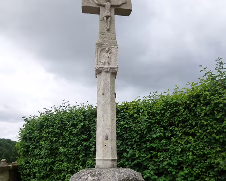 P1050466 Follainville-Dennemont