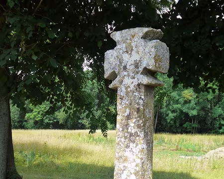 P1050505 Croix de Labathe érigée par lesTempliers