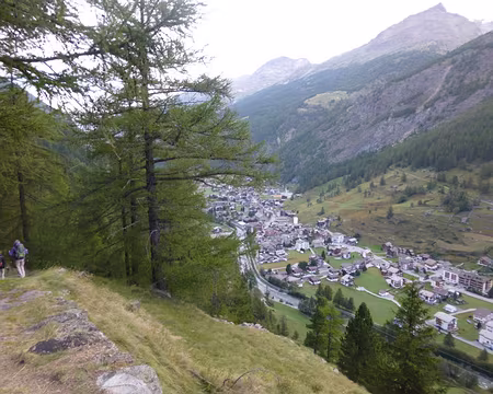 P1050584 J1- Descente de Saas-Fee à Saas-Grund (1559 m)...