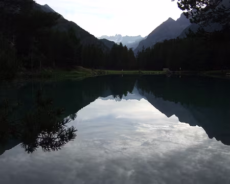 DSCF0476 Jeudi 24/08 De Dvozennoz à Ollomont. Lac de Lexert.