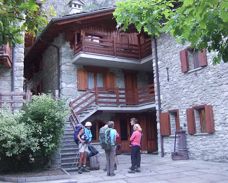 DSCF0487 Hebergement à Ollomont