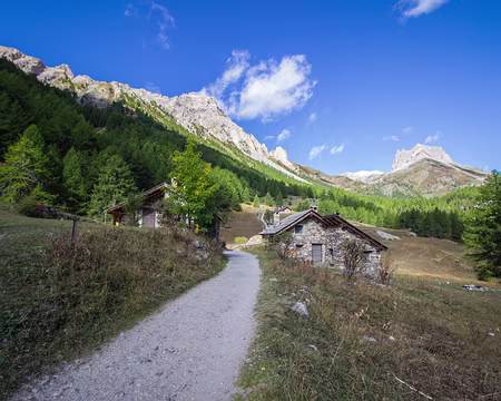 85-IMG_7362 Les granges de la vallée étroite