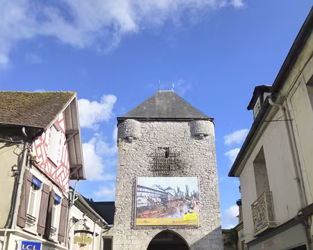 P1050945 Porte de Bourgogne, Moret
